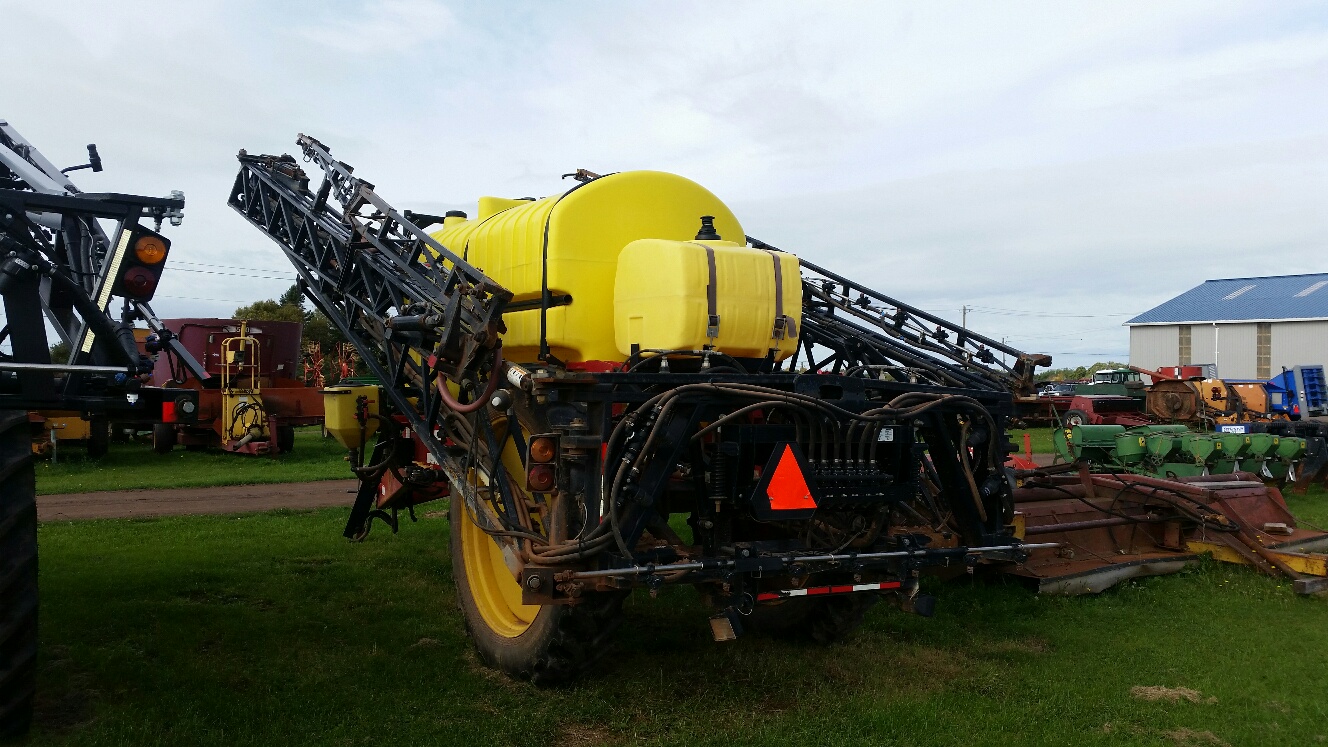 2010 Gregson HT1500 Sprayer