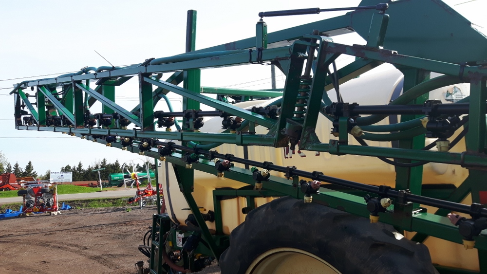 2012 MS Sprayer N1250 Sprayer