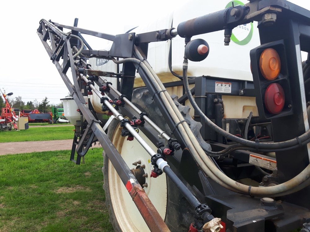 2012 MS Sprayer N1250 Sprayer