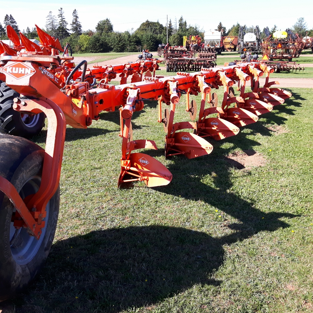 2012 Kuhn 7NSH Plow