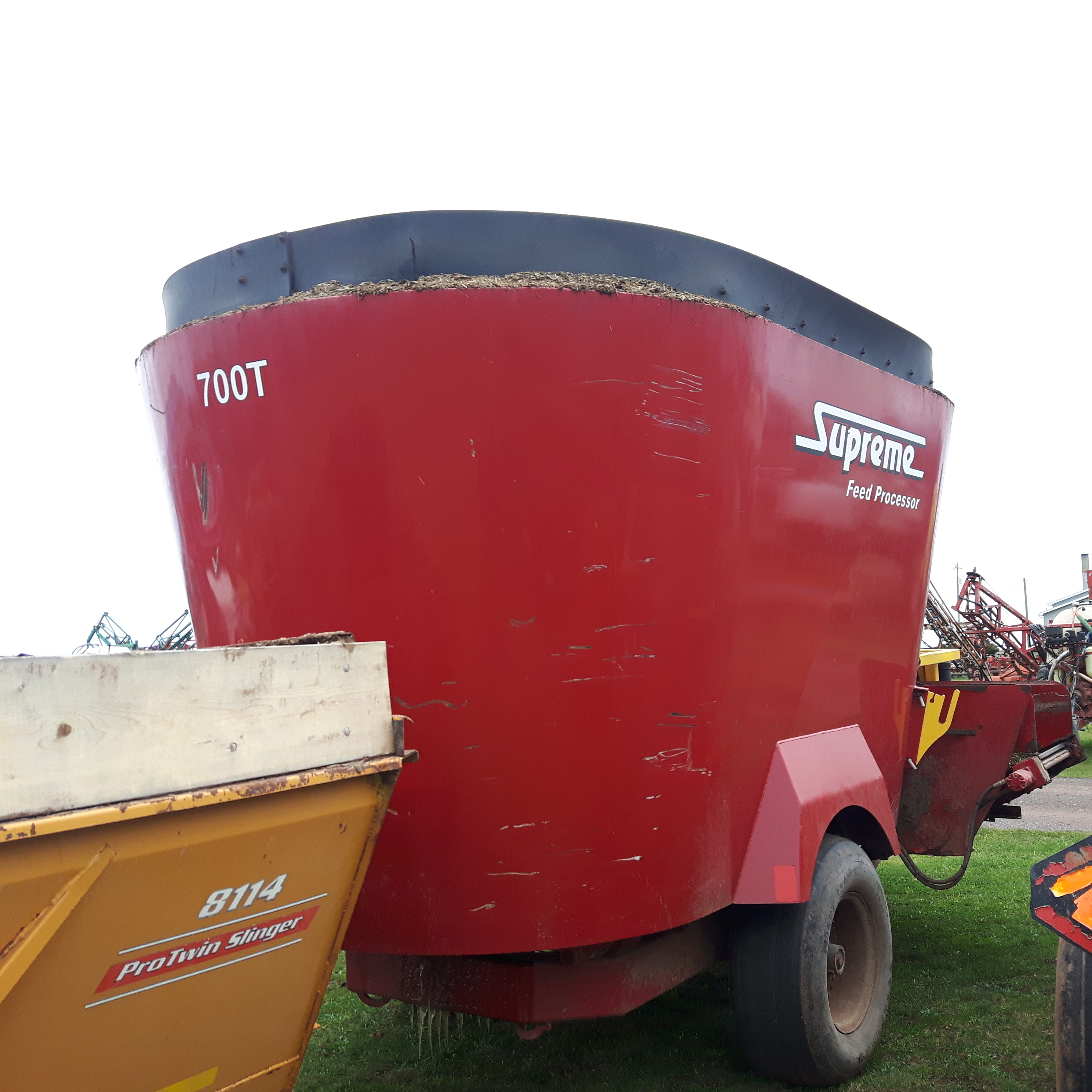 2011 Supreme 700T TMR Mixer