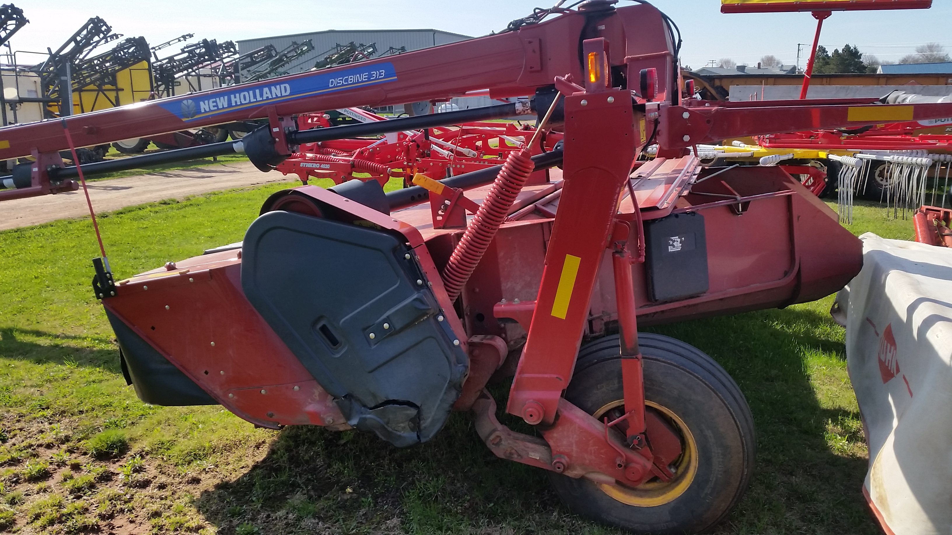 2014 New Holland DB313F Mower Conditioner