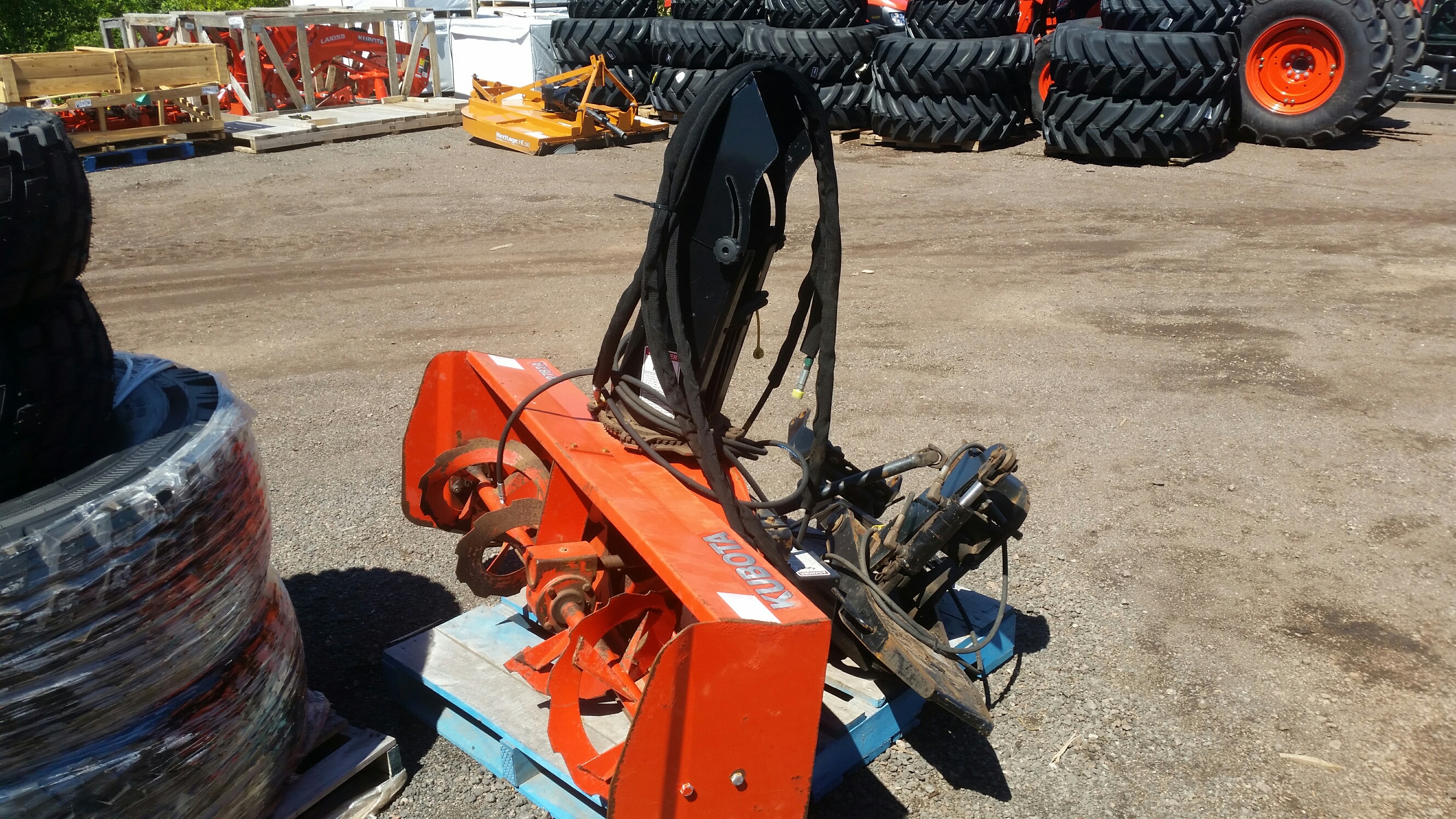 2009 Kubota B2782 Snow Blower