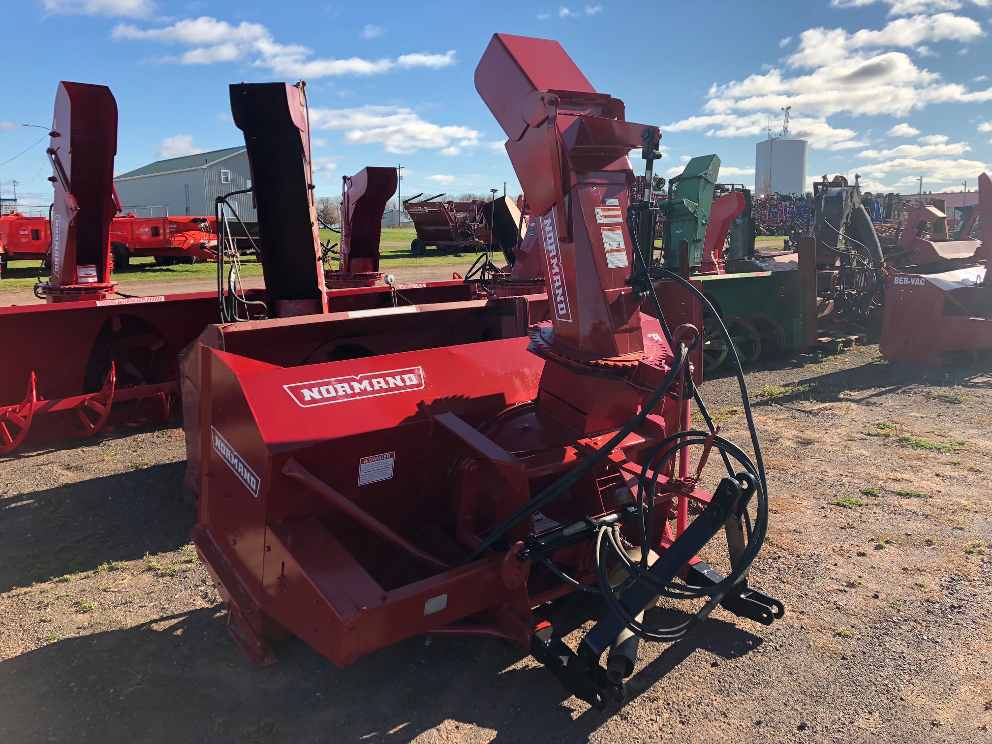 Normand N92-280TR Snow Blower