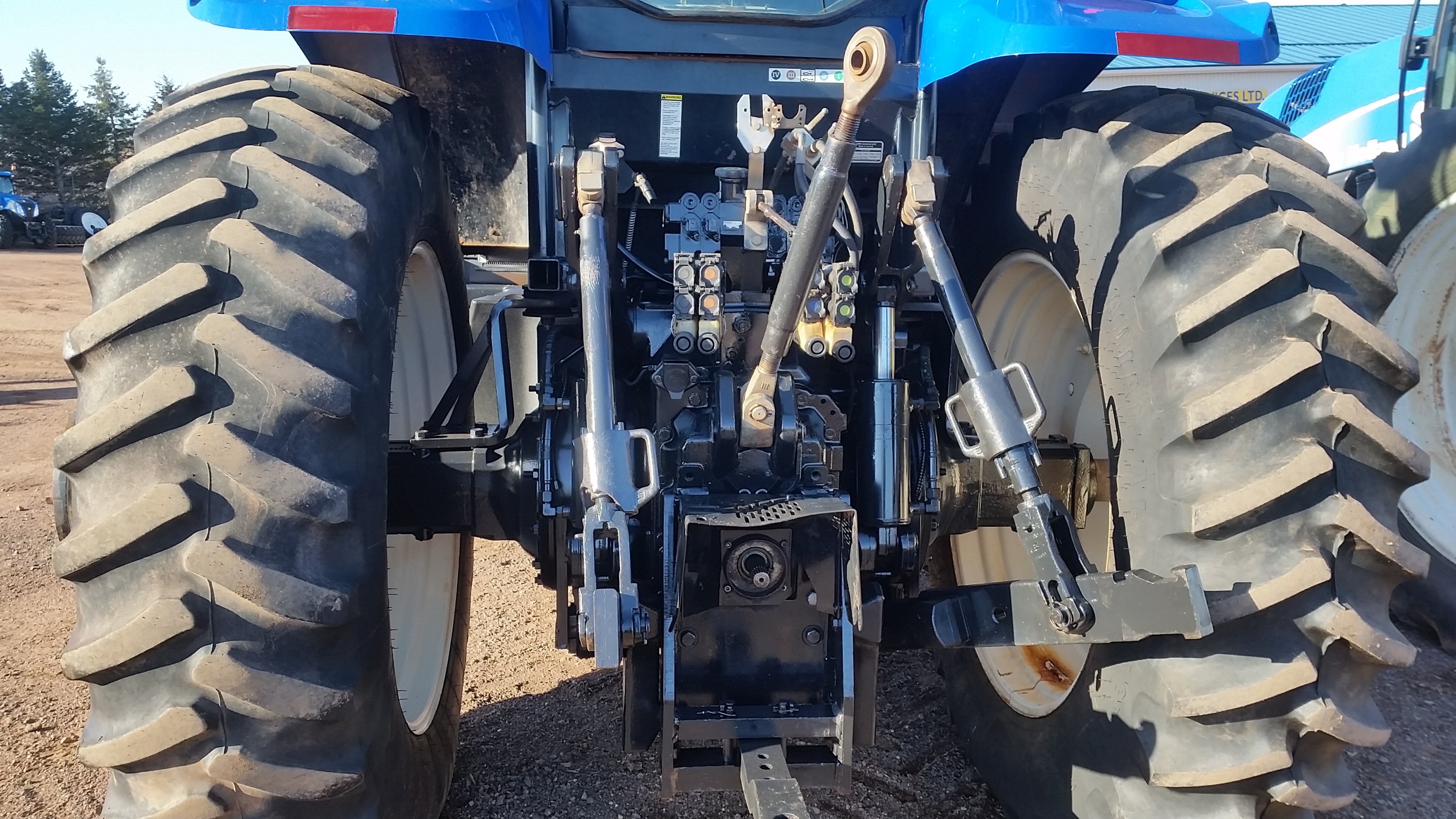 2009 New Holland T7050 Tractor