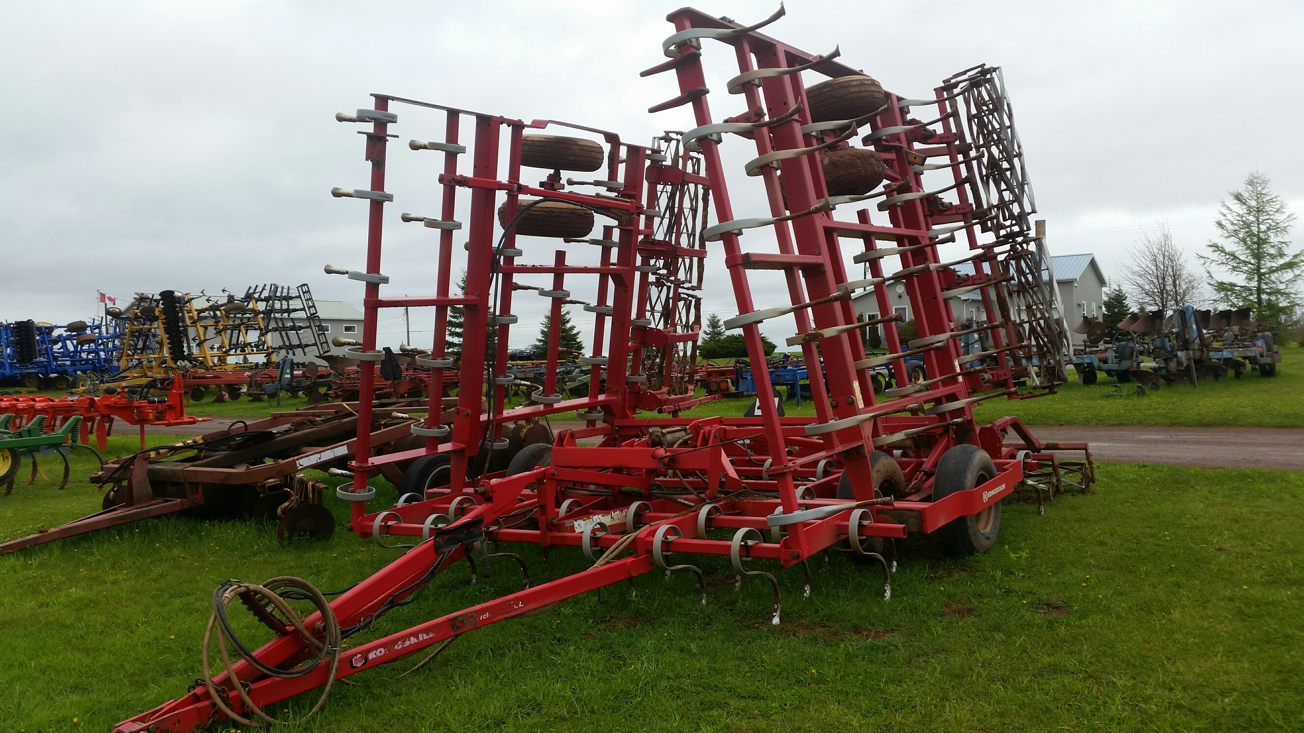 2004 Kongskilde 2800 Field Cultivator