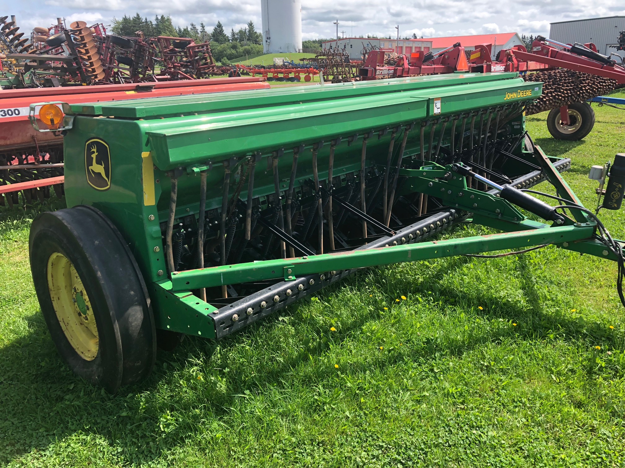 2012 John Deere BD1113 Drill/Grain