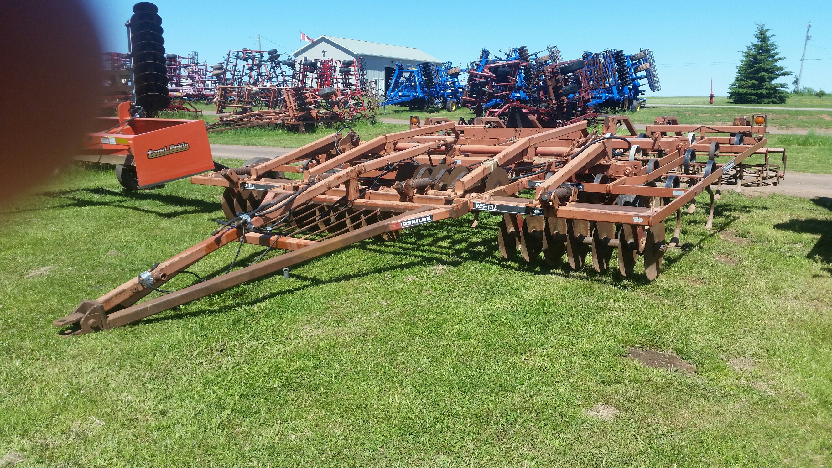 1995 Kongskilde 3500 Field Cultivator