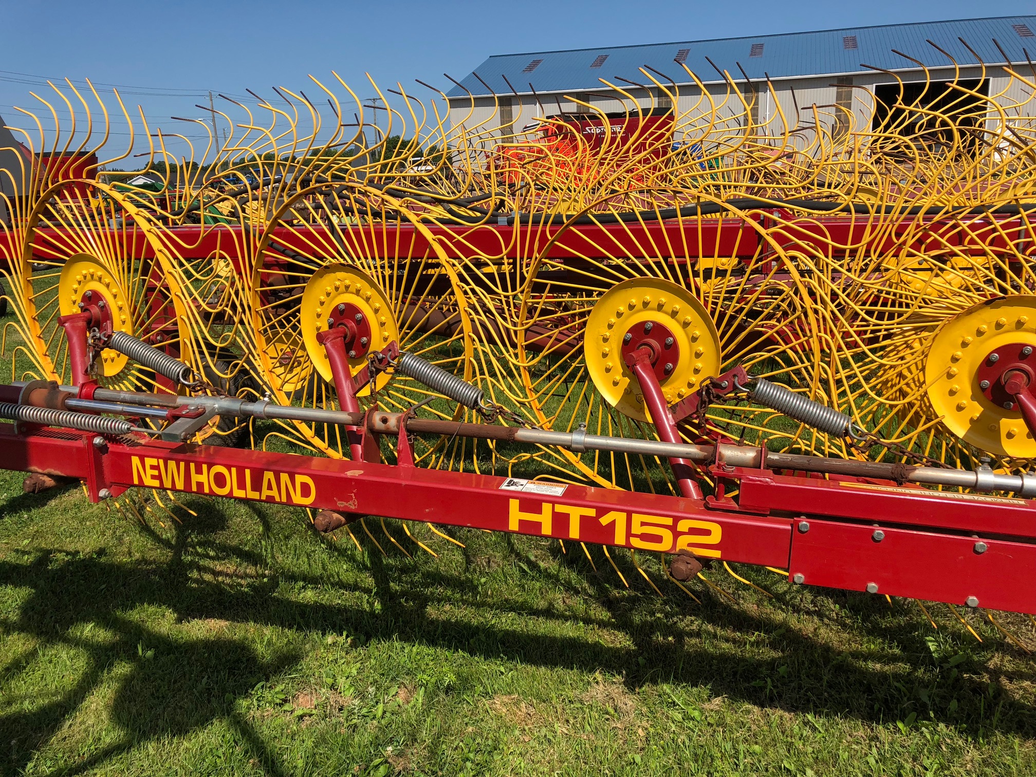 2005 New Holland HT152 Rake/Wheel