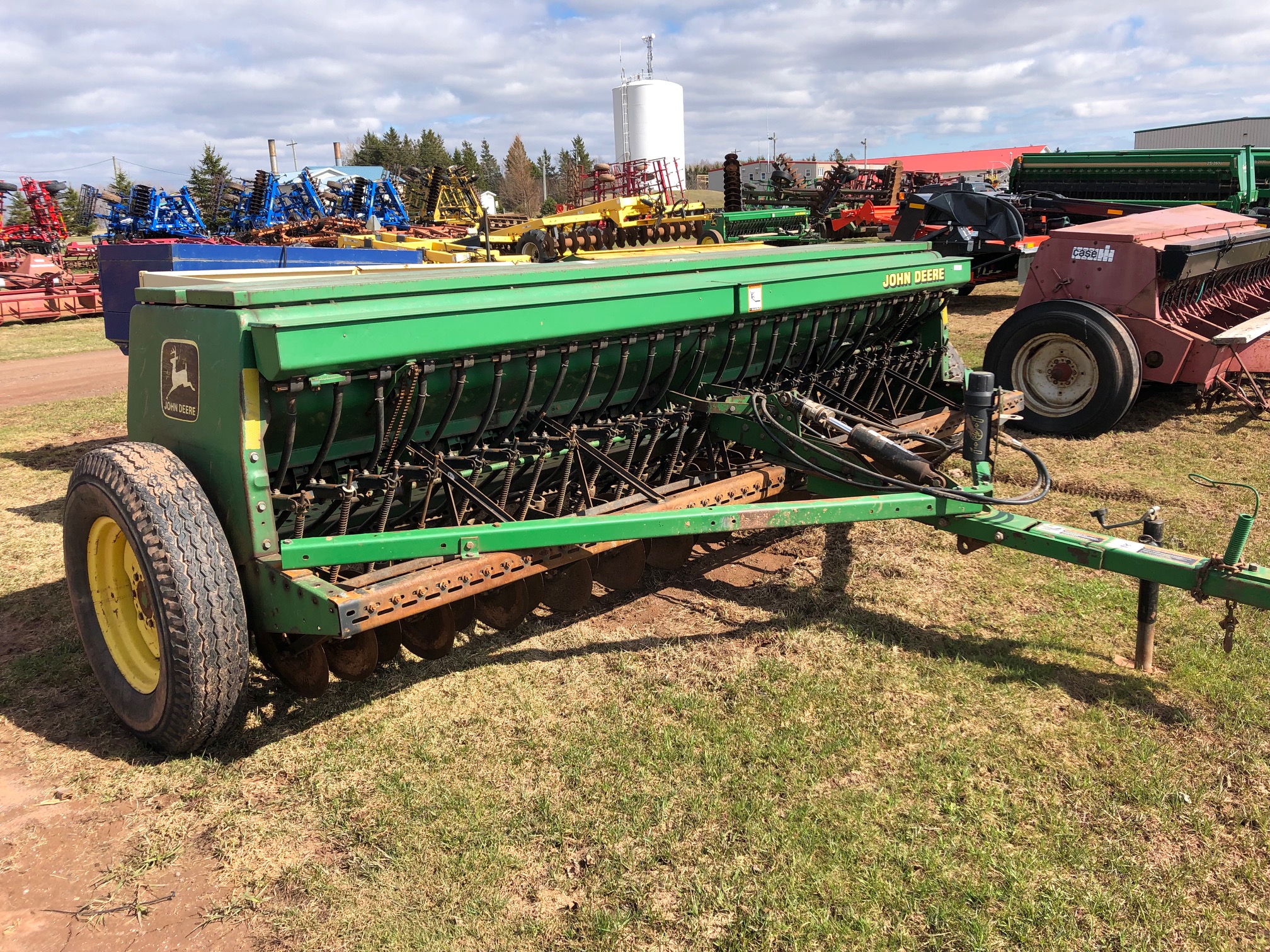 2000 John Deere 450 Drill