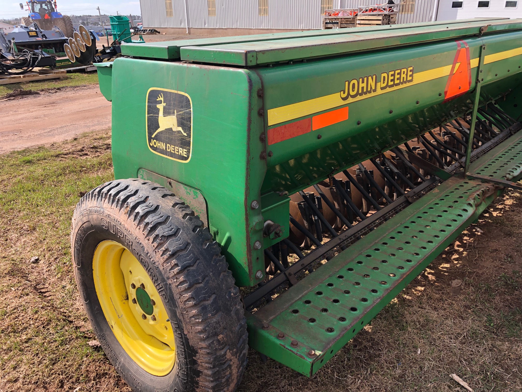 2000 John Deere 450 Drill