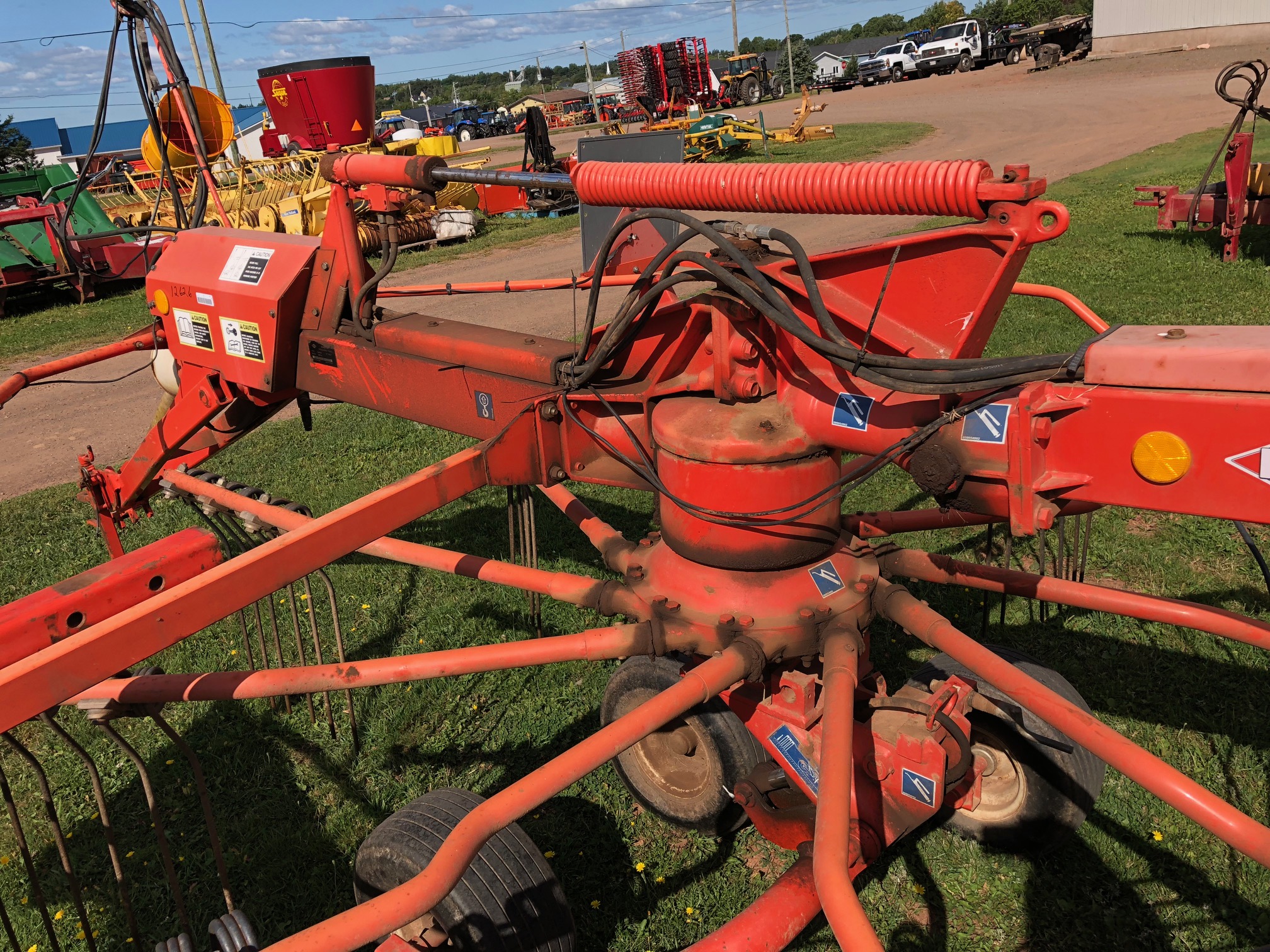 Kuhn GA6002 Rake/Rotary