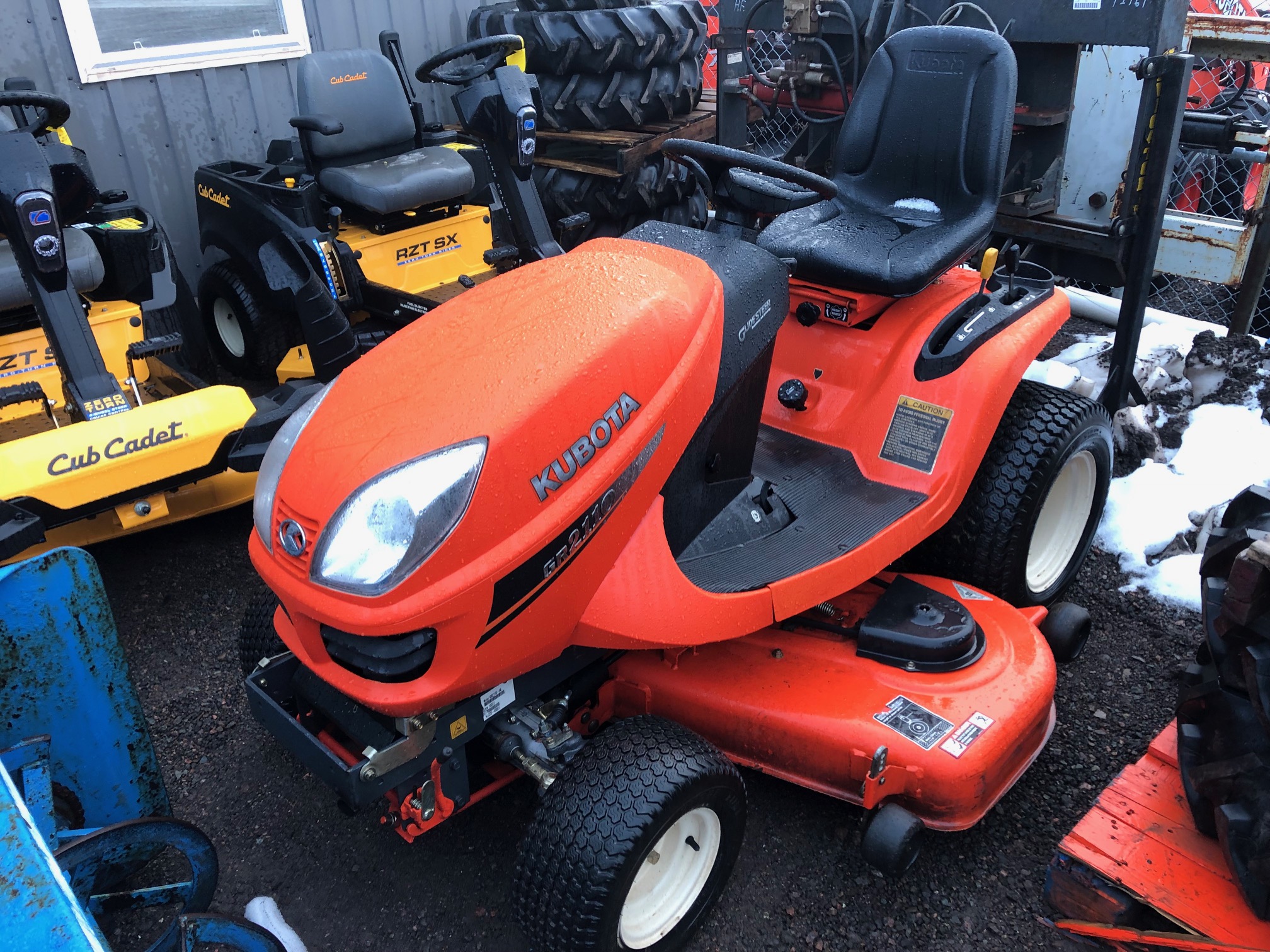 2007 Kubota GR2110 Garden Tractor