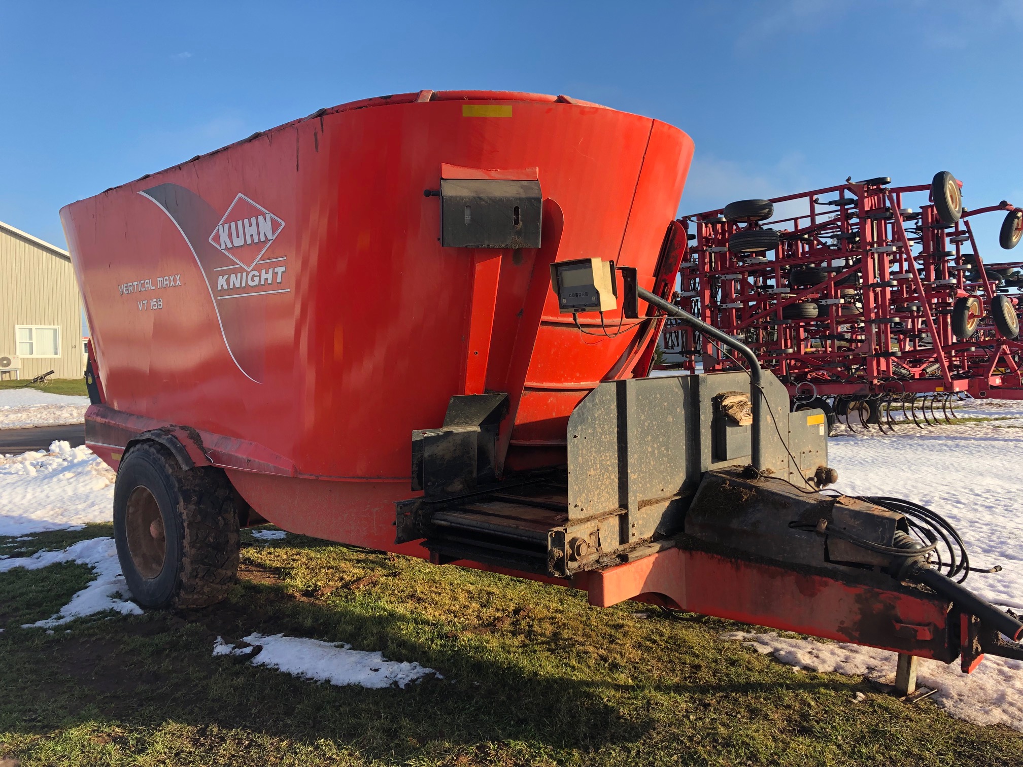 2014 Kuhn Knight VT168 TMR Mixer