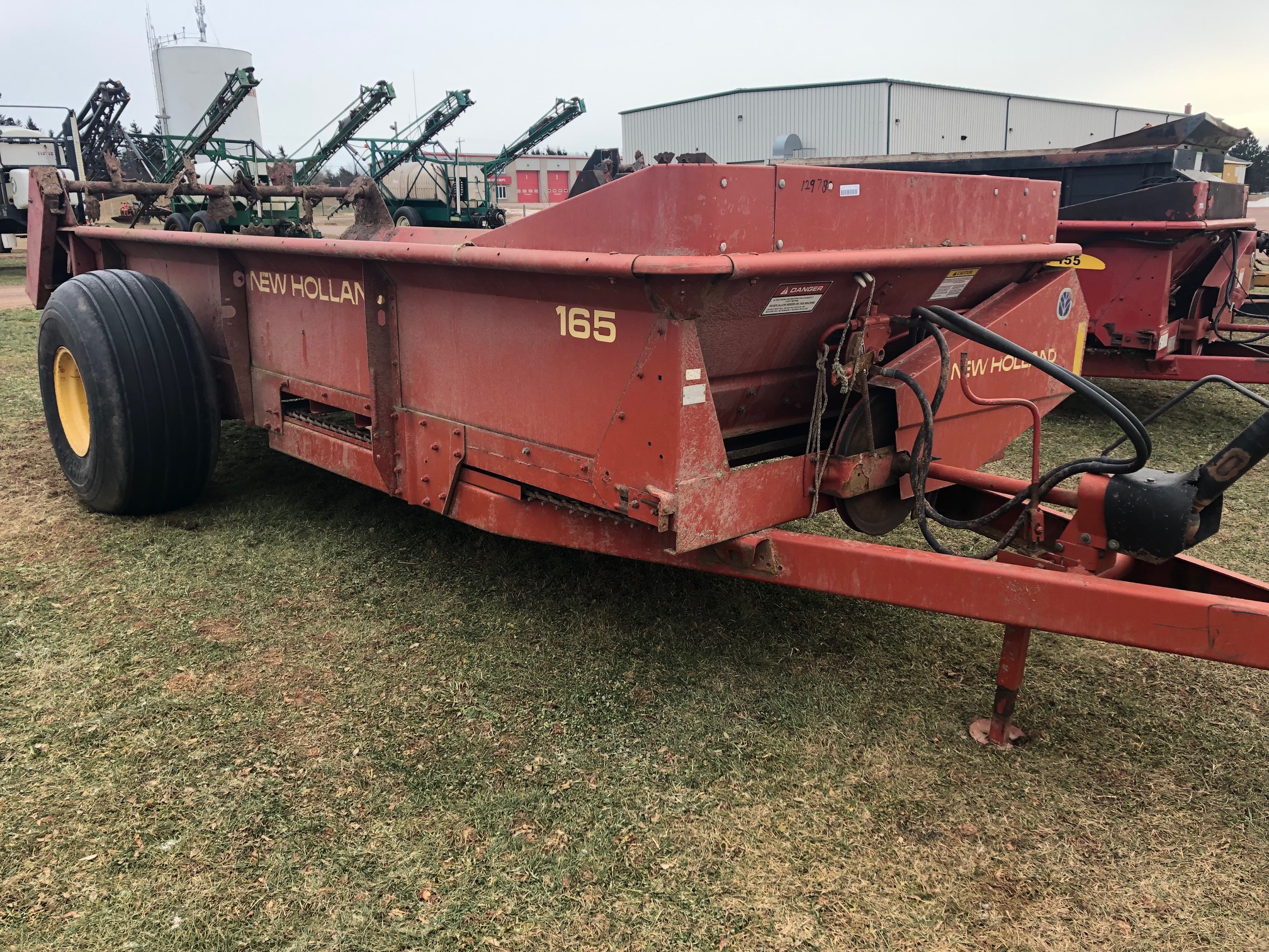 New Holland 165 Manure Spreader