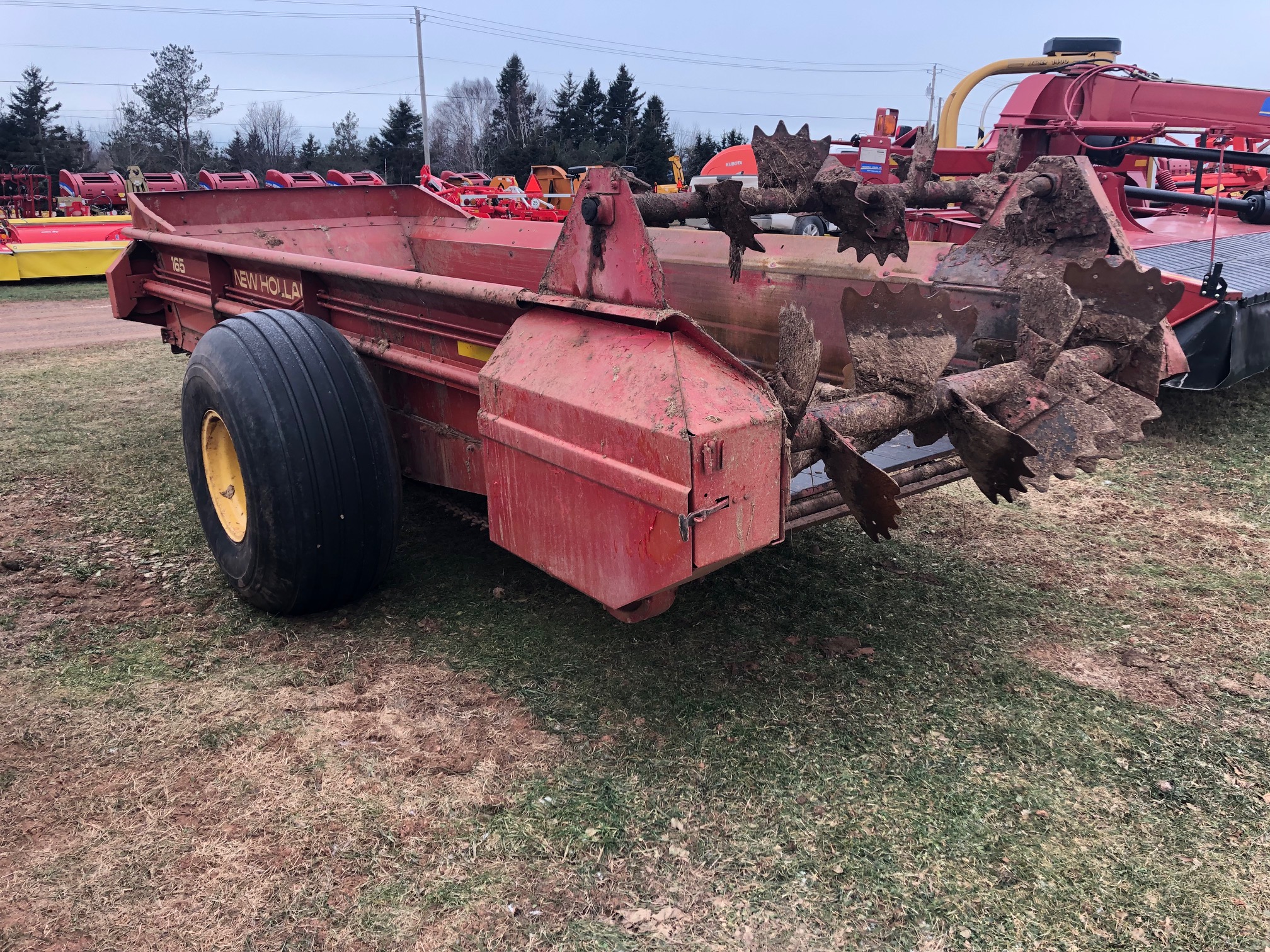 New Holland 165 Manure Spreader