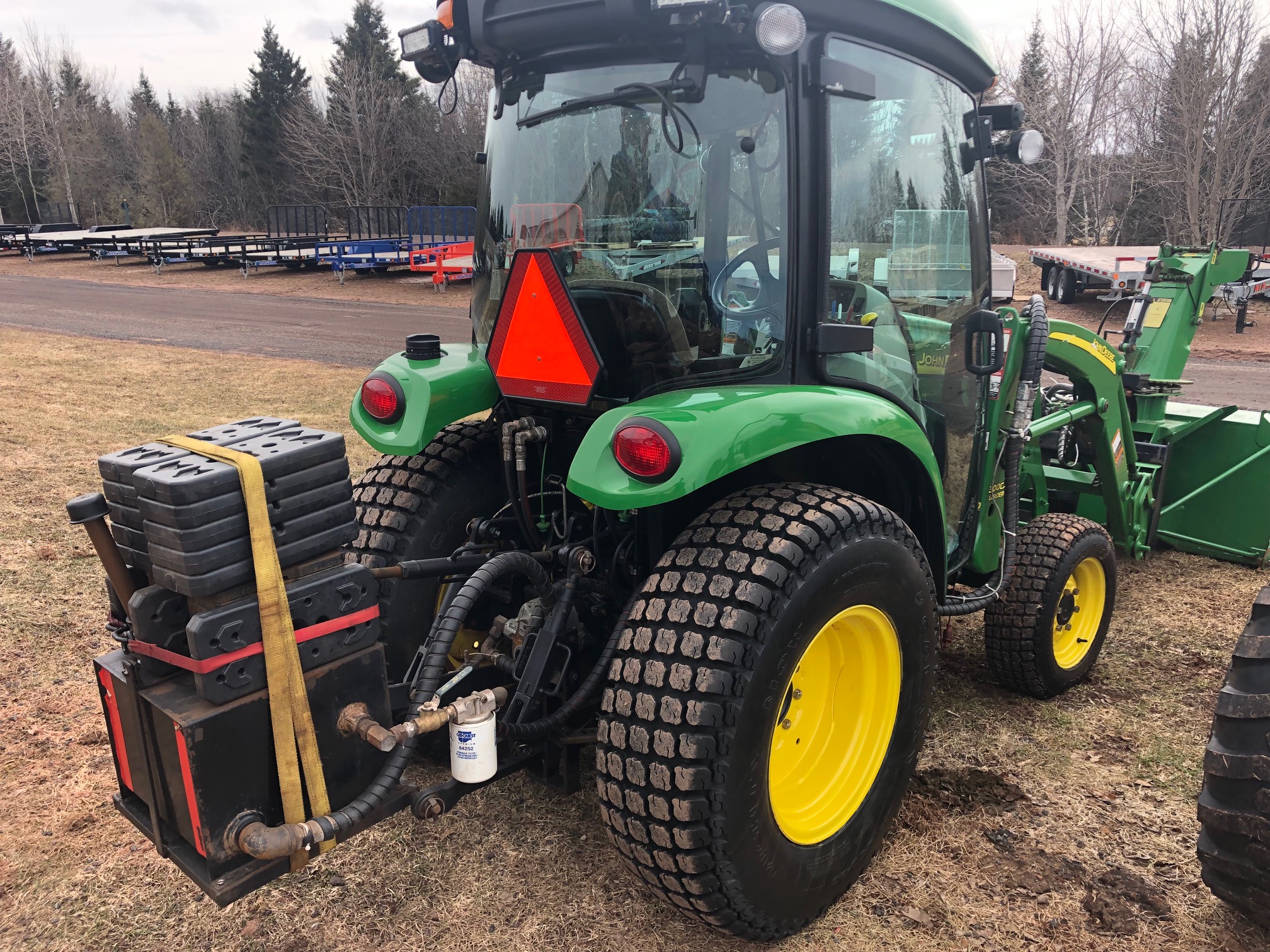 2010 John Deere 3720 Tractor