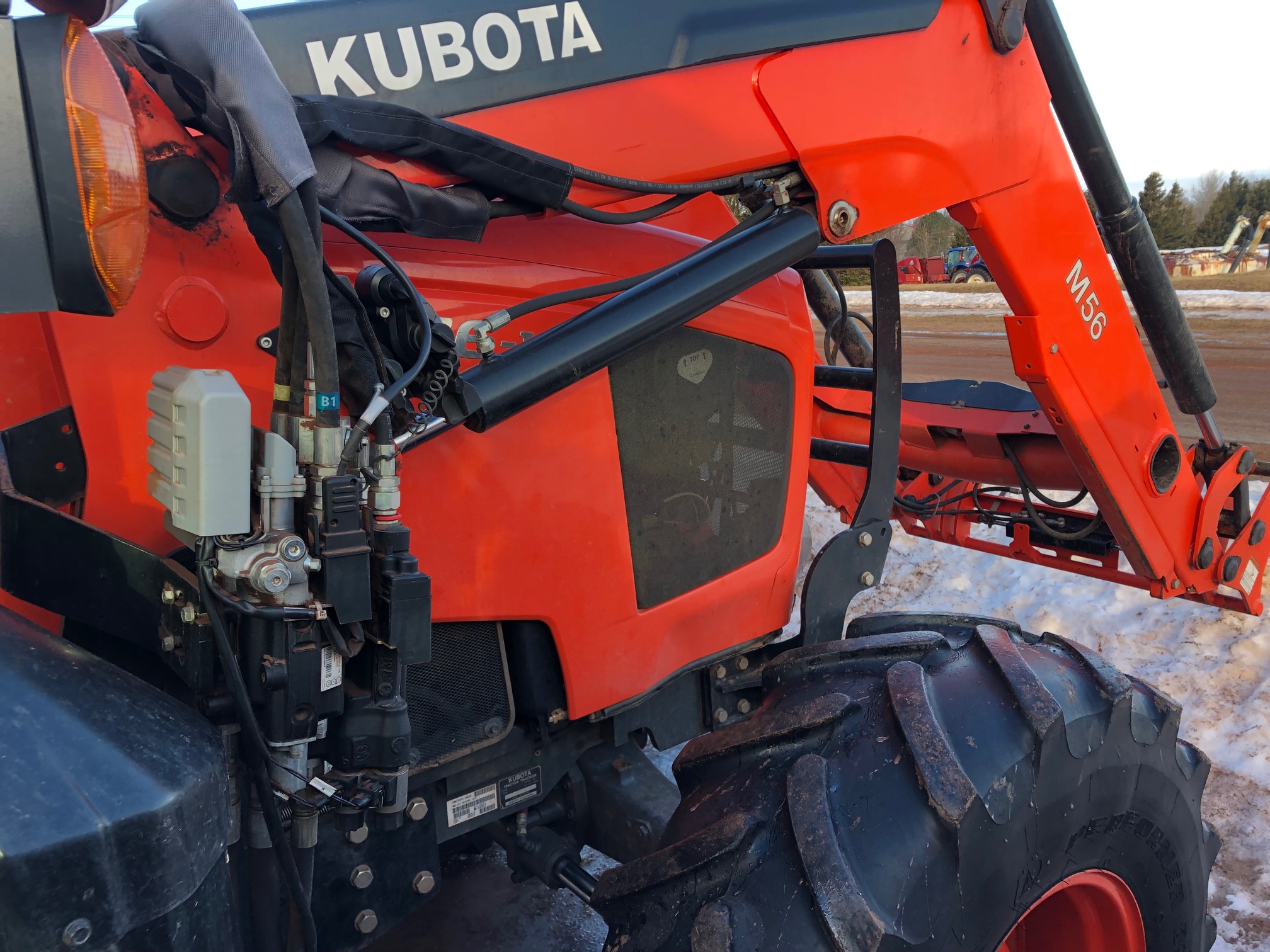 2016 Kubota M6-141 Tractor