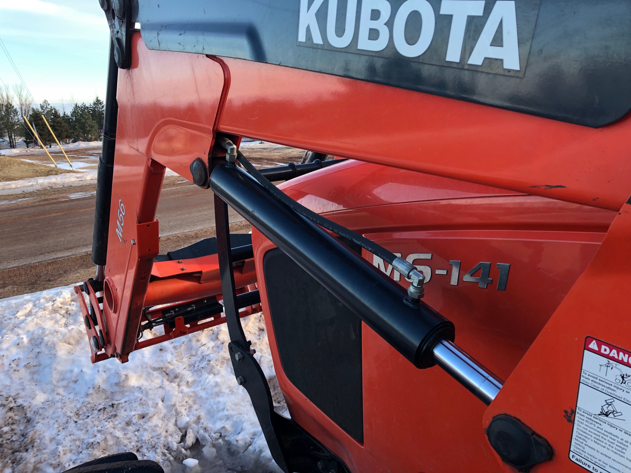 2016 Kubota M6-141 Tractor