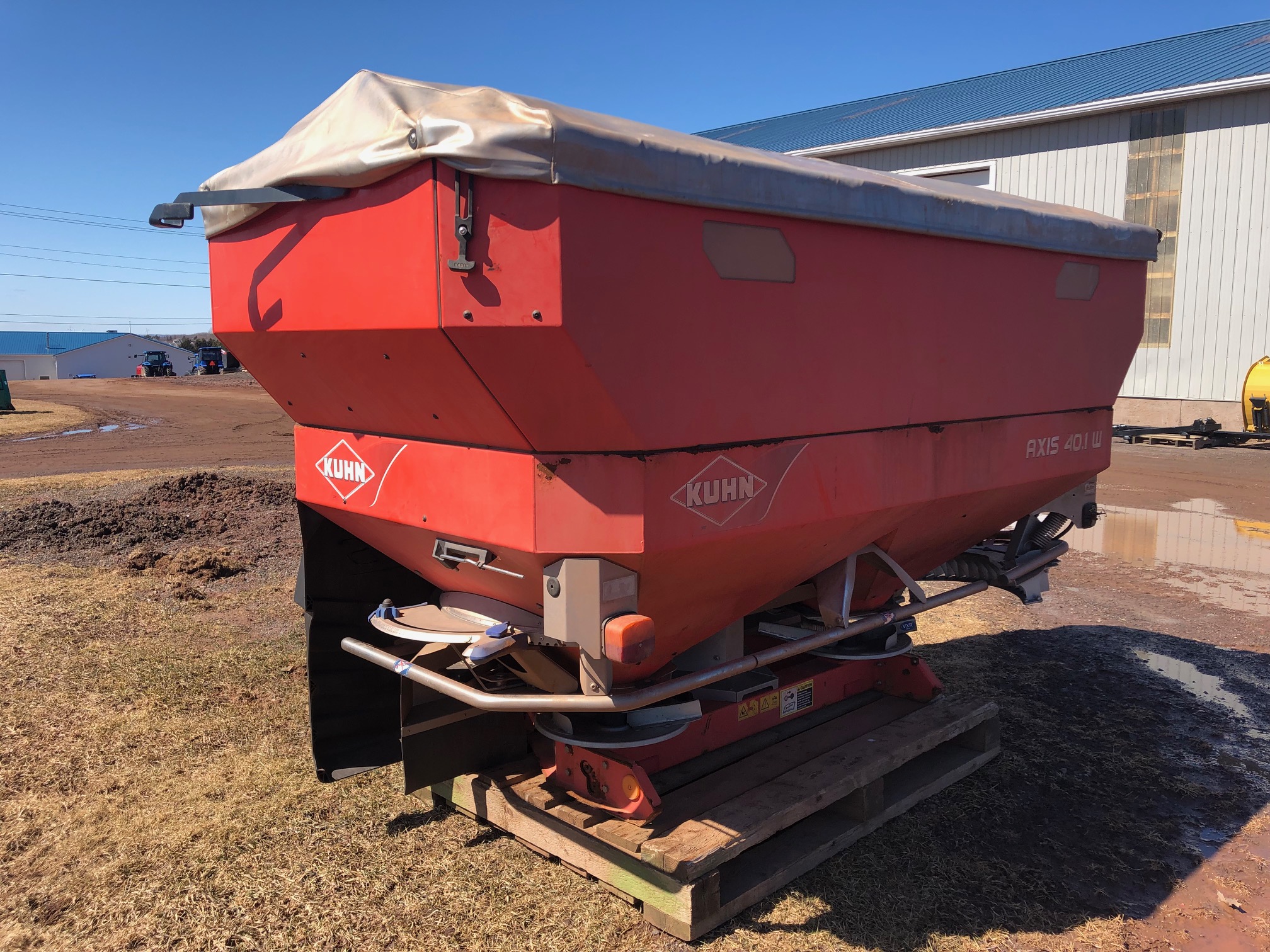 2013 Kuhn AXIS 40.1W Manure Spreader