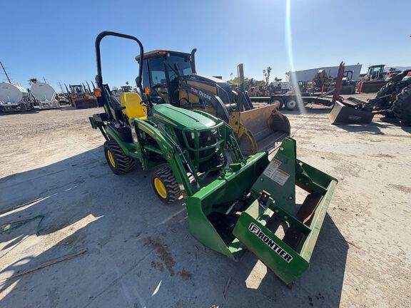 2020 John Deere 1025R Tractor Compact