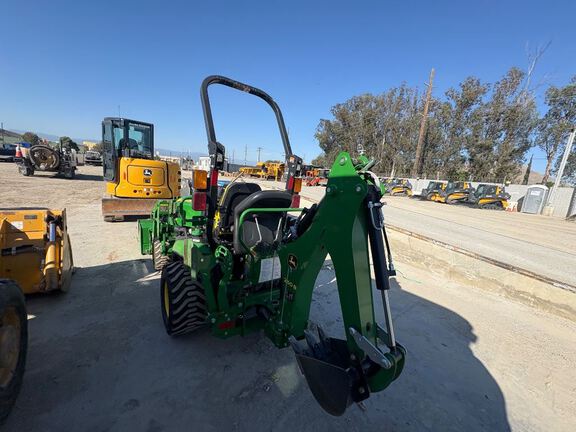 2020 John Deere 1025R Tractor Compact