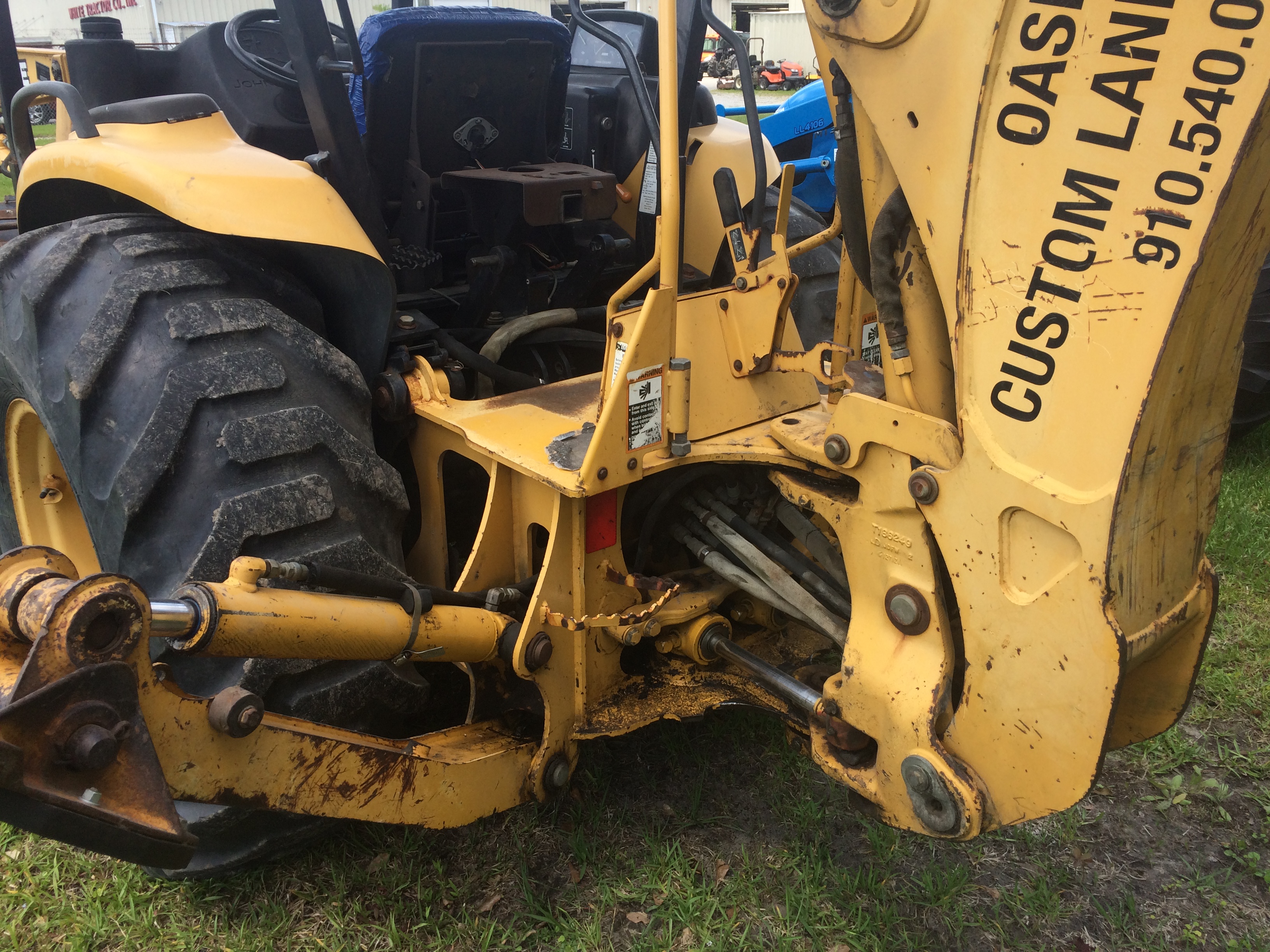 John Deere 110 Tractor Loader Backhoe