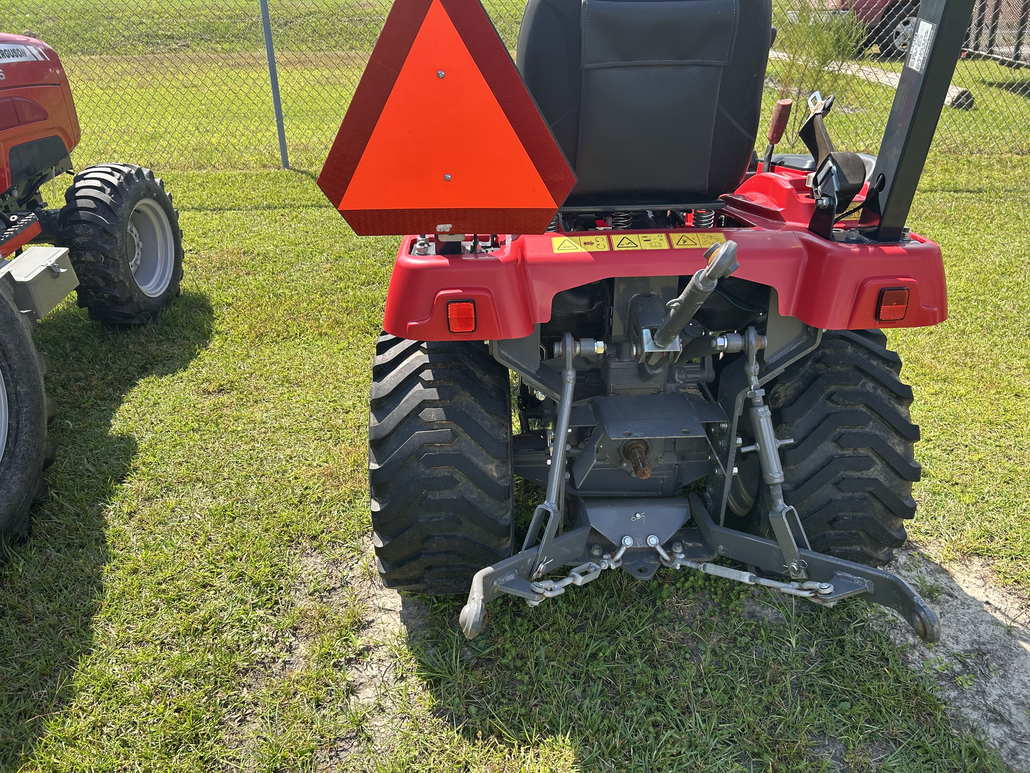 2022 Massey Ferguson GC1723E Tractor