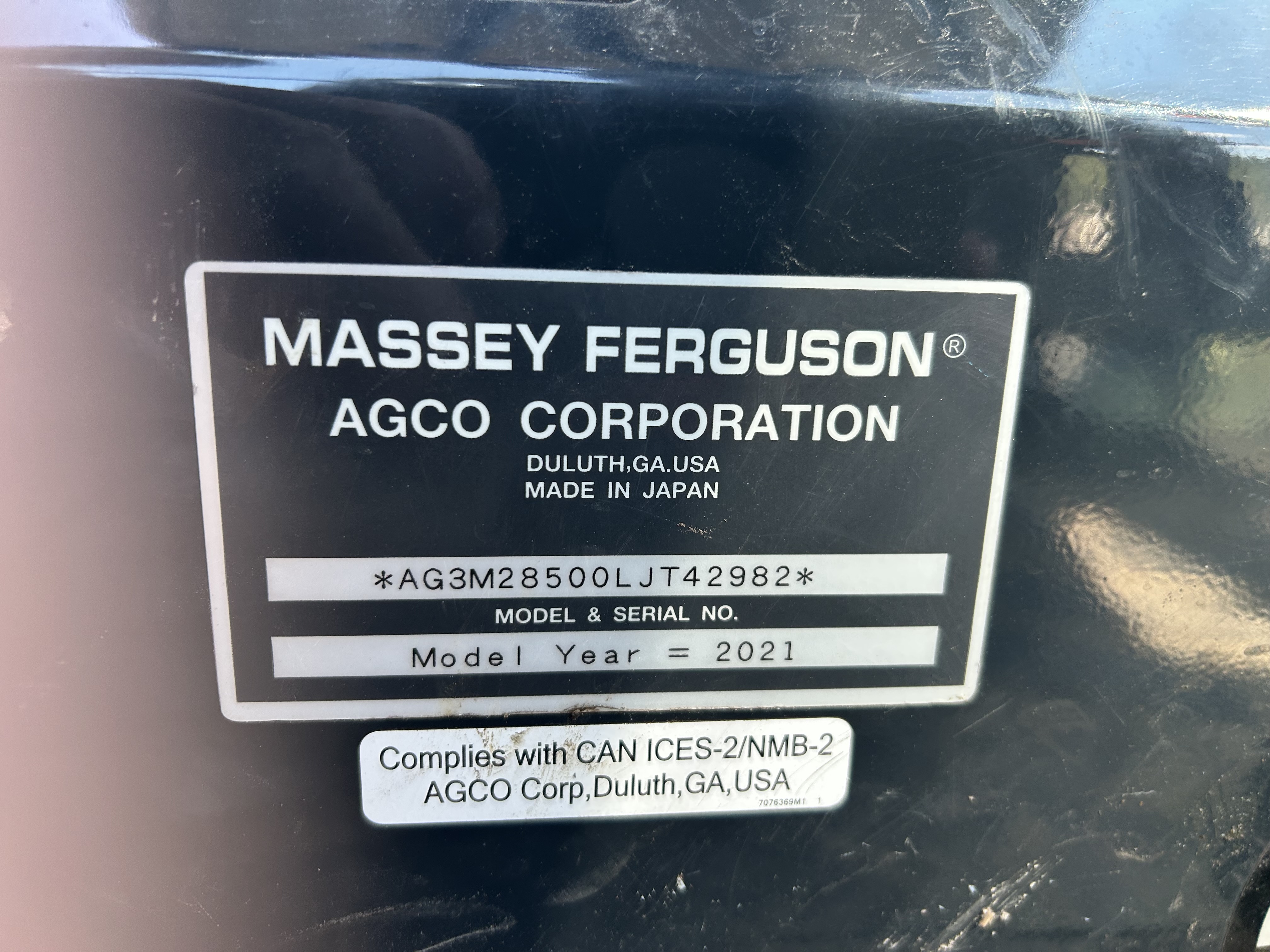 Massey Ferguson 2850MH Tractor