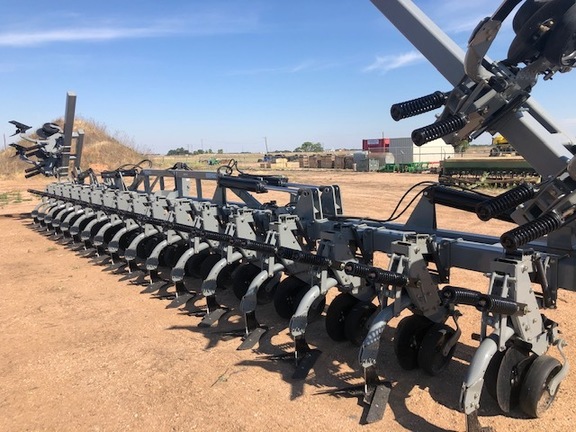 2020 Hiniker 6000 Cultivator RowCrop