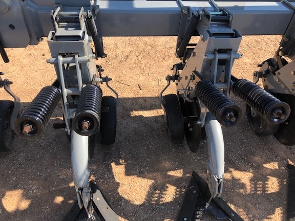 2020 Hiniker 6000 Cultivator RowCrop