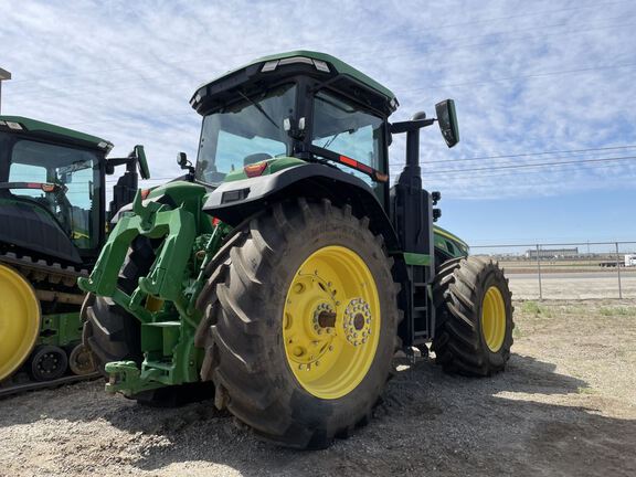 2023 John Deere 8R 340 Tractor