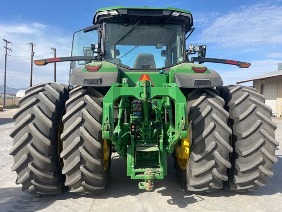2023 John Deere 8R 340 Tractor