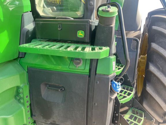 2023 John Deere 8R 340 Tractor