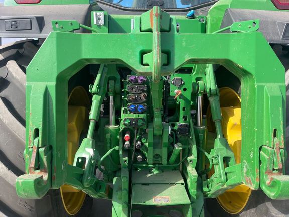 2023 John Deere 8R 340 Tractor