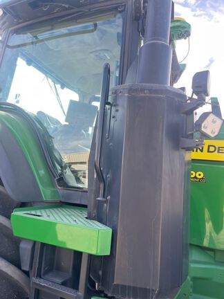 2023 John Deere 8R 340 Tractor