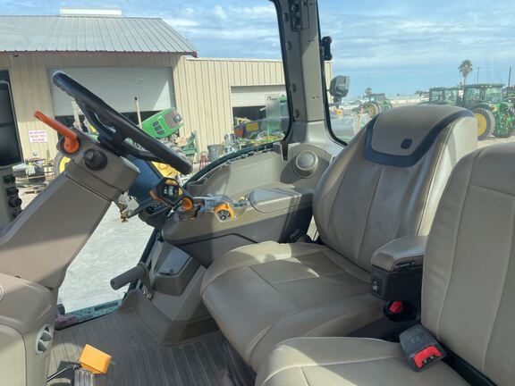 2023 John Deere 8R 340 Tractor