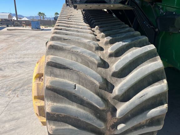 2021 John Deere 9570RT Tractor Rubber Track