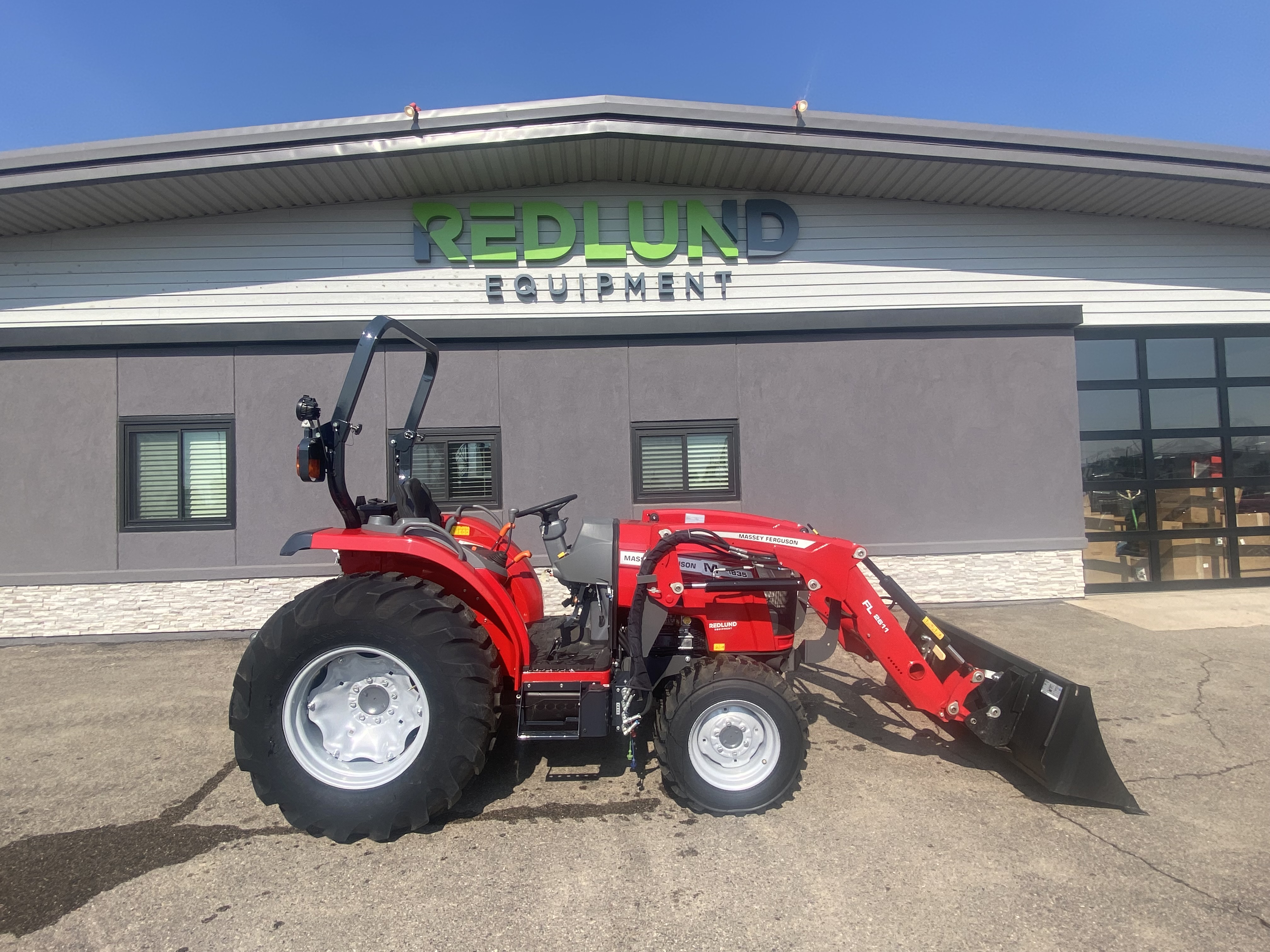 2023 Massey Ferguson MF1835M Tractor