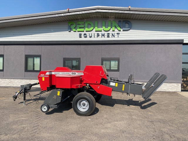 2024 Massey Ferguson MF1842S Baler/Square