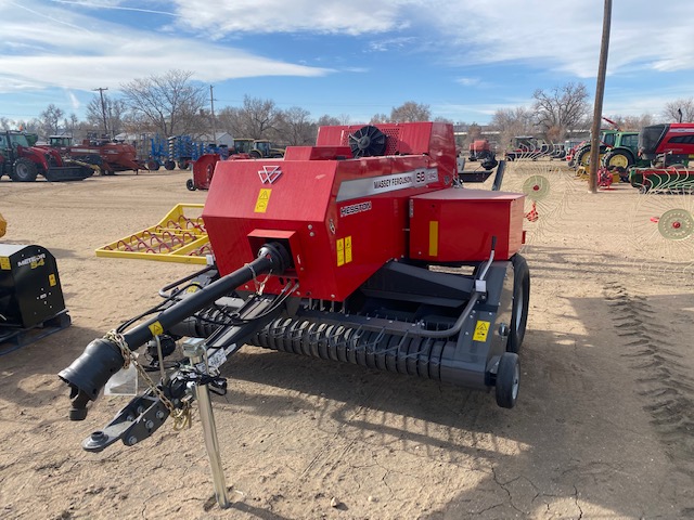 2024 Massey Ferguson MF1840 Baler/Square