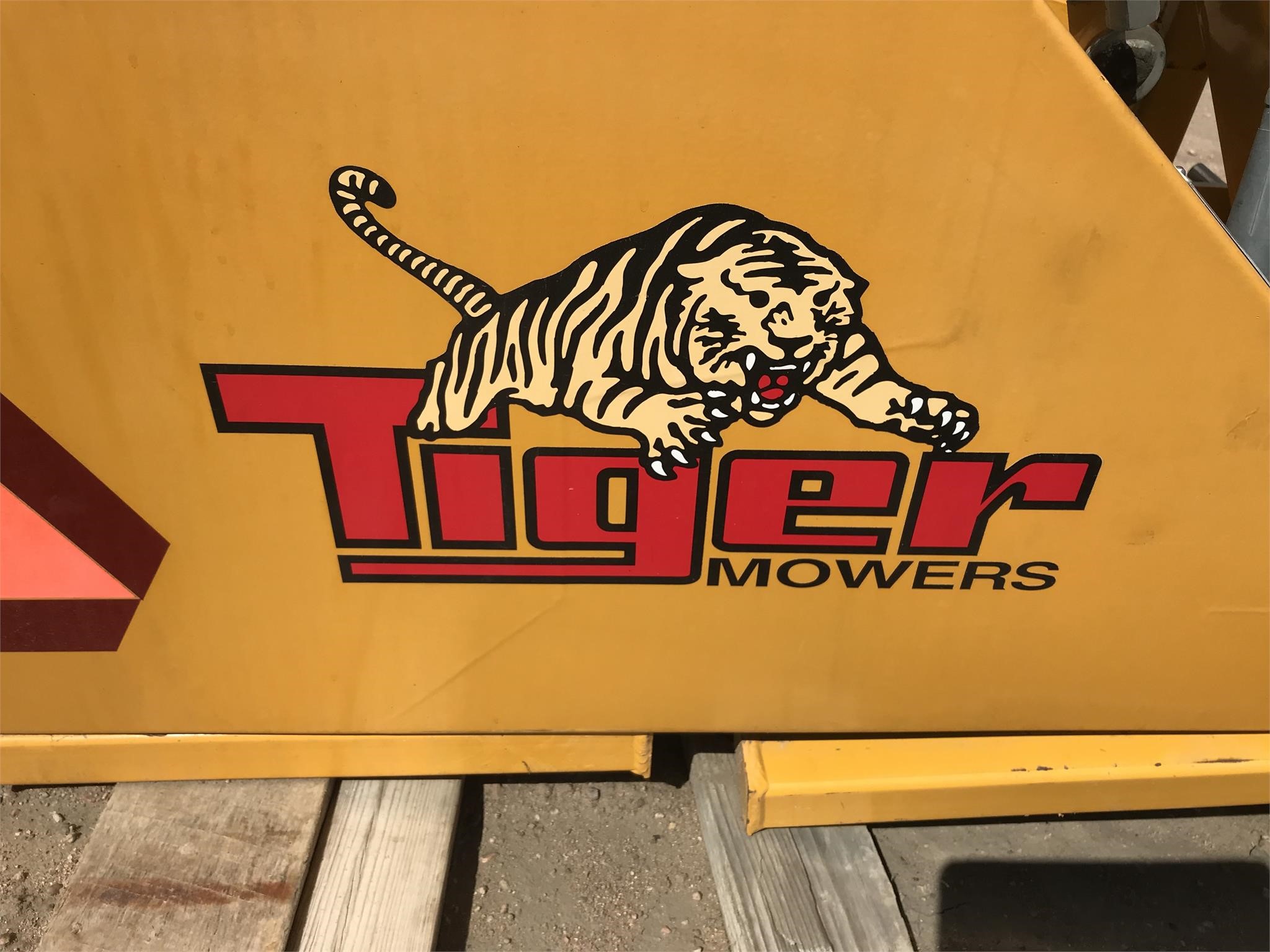 Tiger 90 Mower