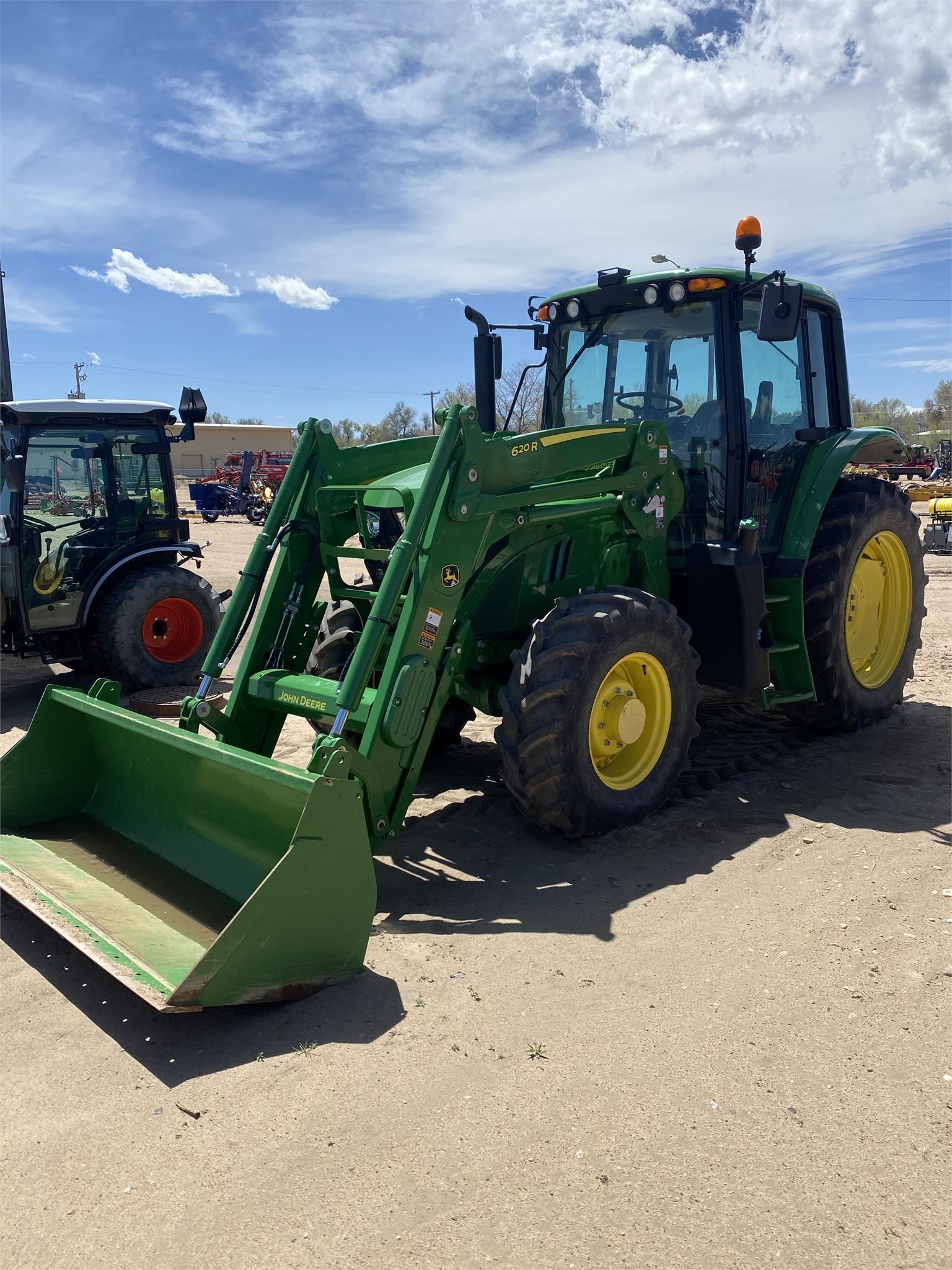 2018 John Deere 6110M Tractor