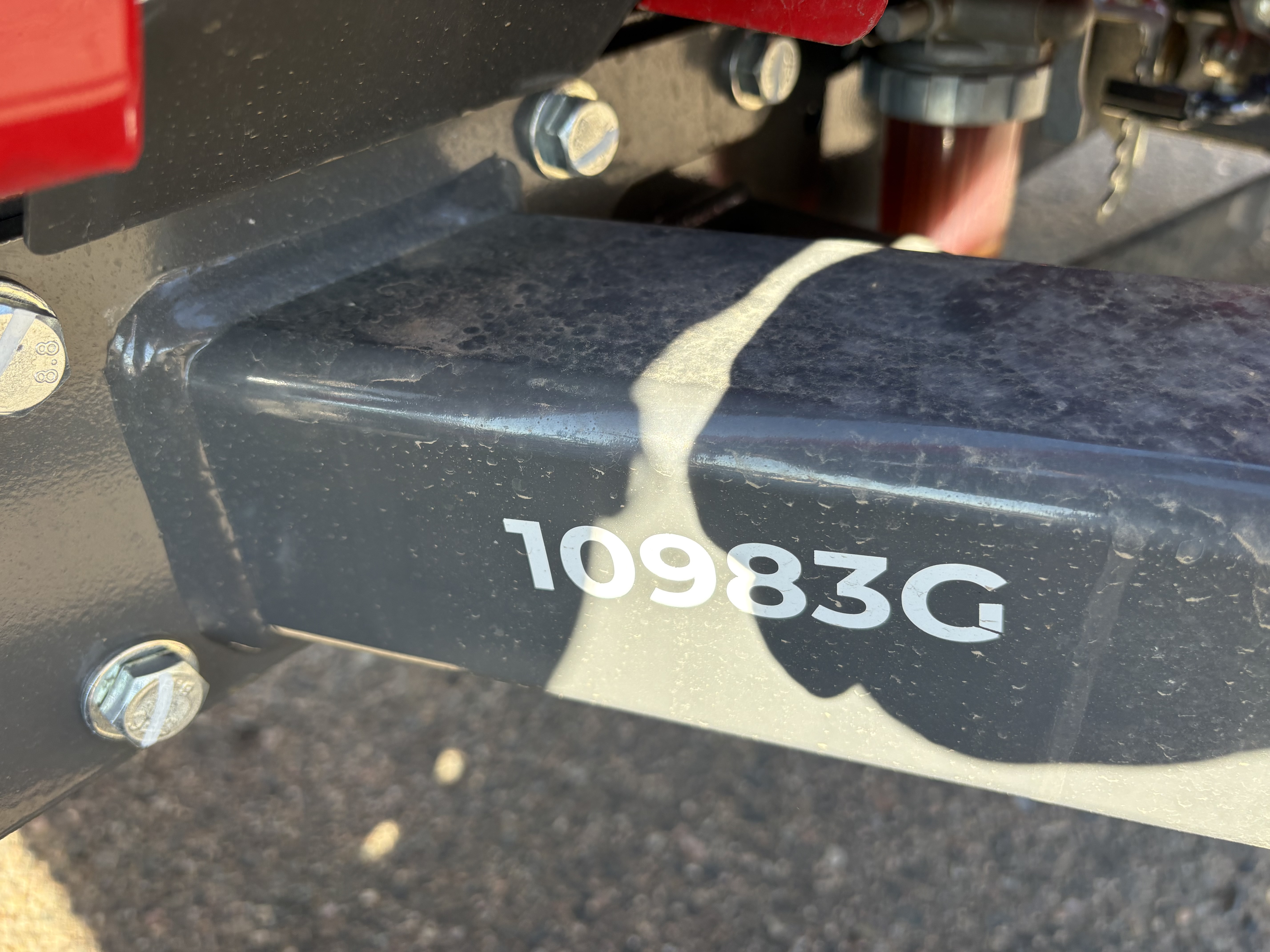 2025 Massey Ferguson MFGC1723E Tractor