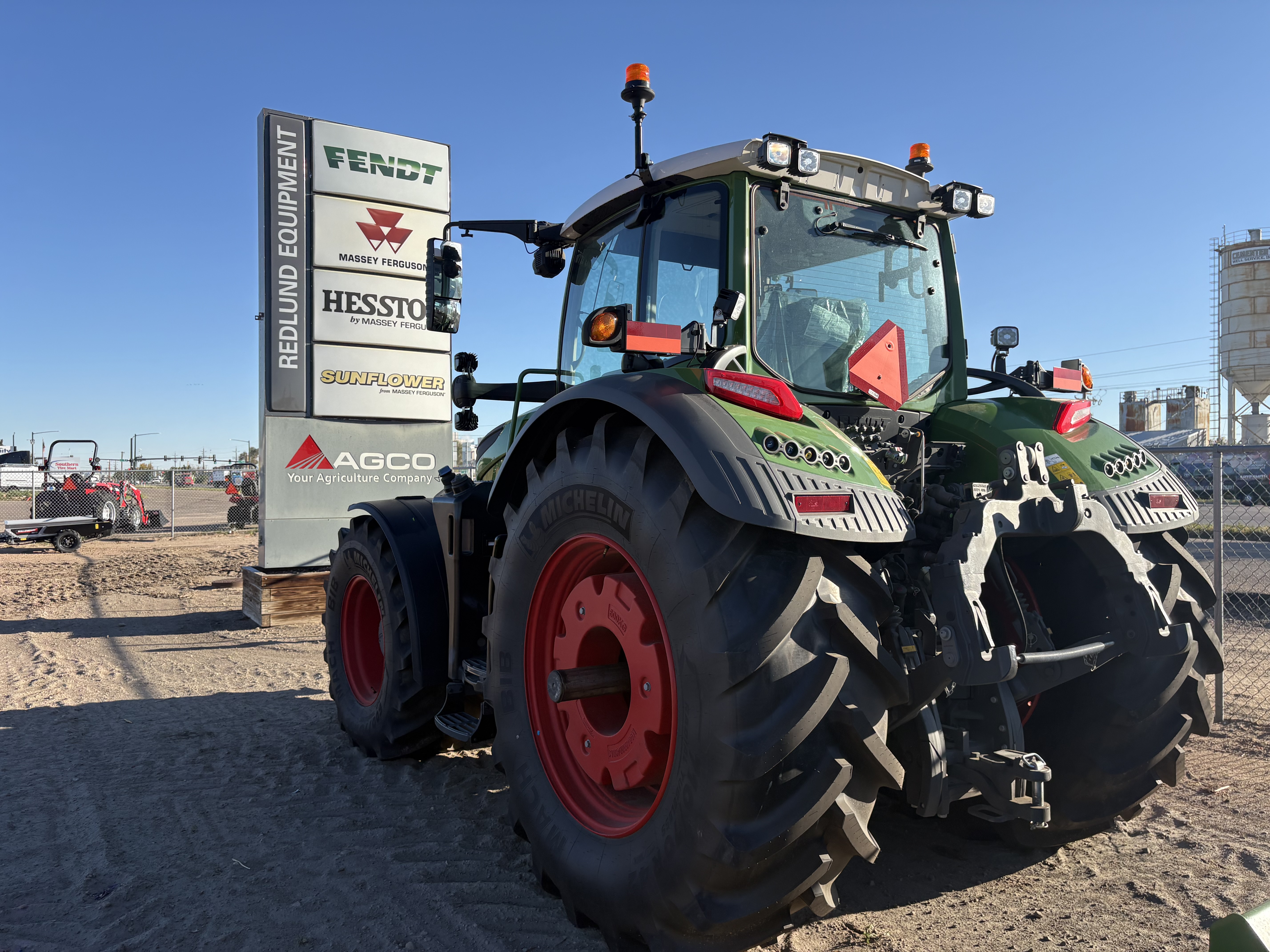 2025 Fendt FT728G7 Tractor