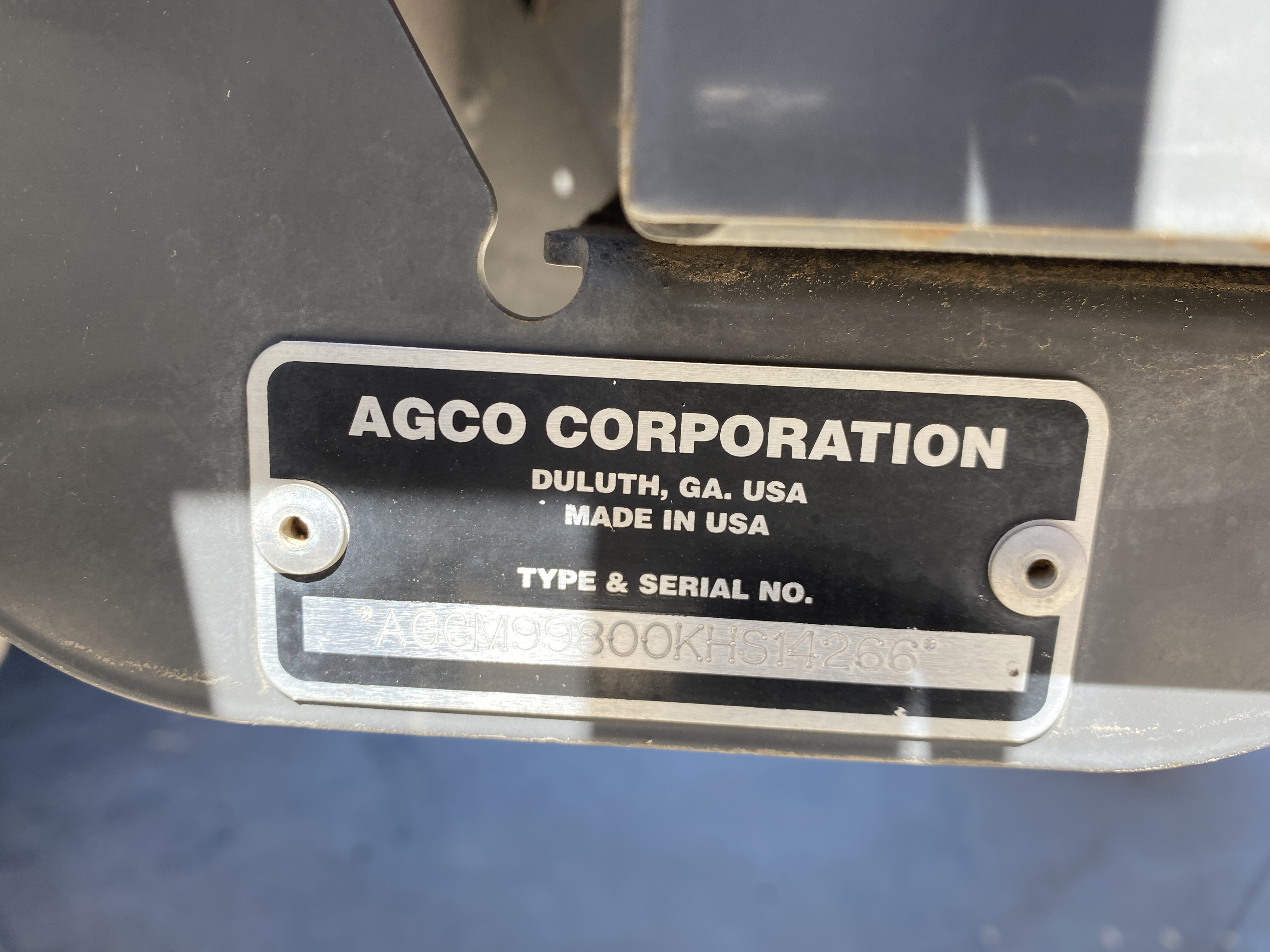 2019 Massey Ferguson MFWR9980 Windrower