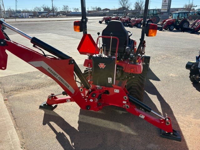 2025 Massey Ferguson MF1GC.23B Tractor