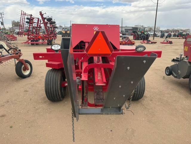 2019 Massey Ferguson 1840 Baler/Square