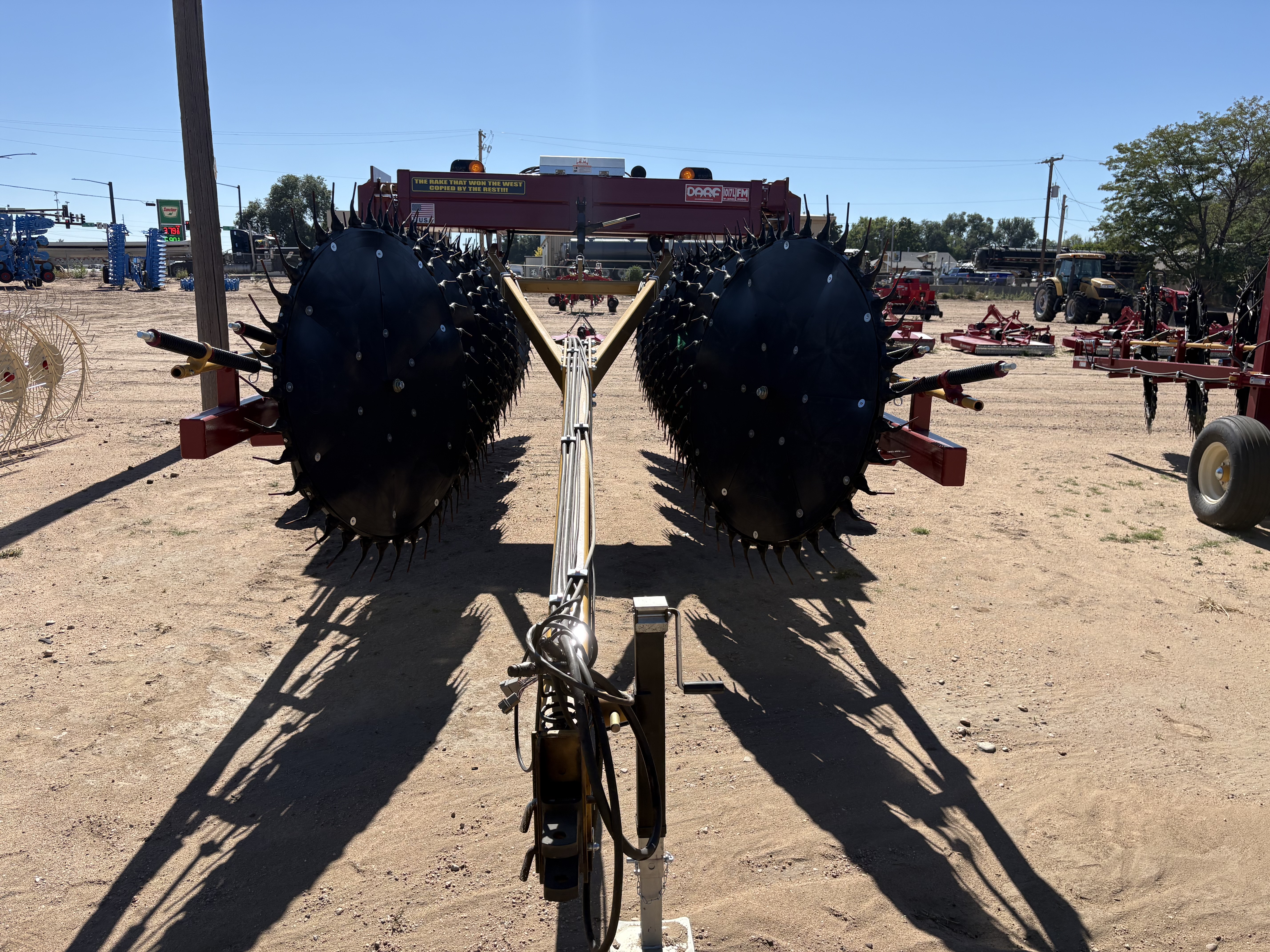 2026 Darf 1017LFMWAC Rake