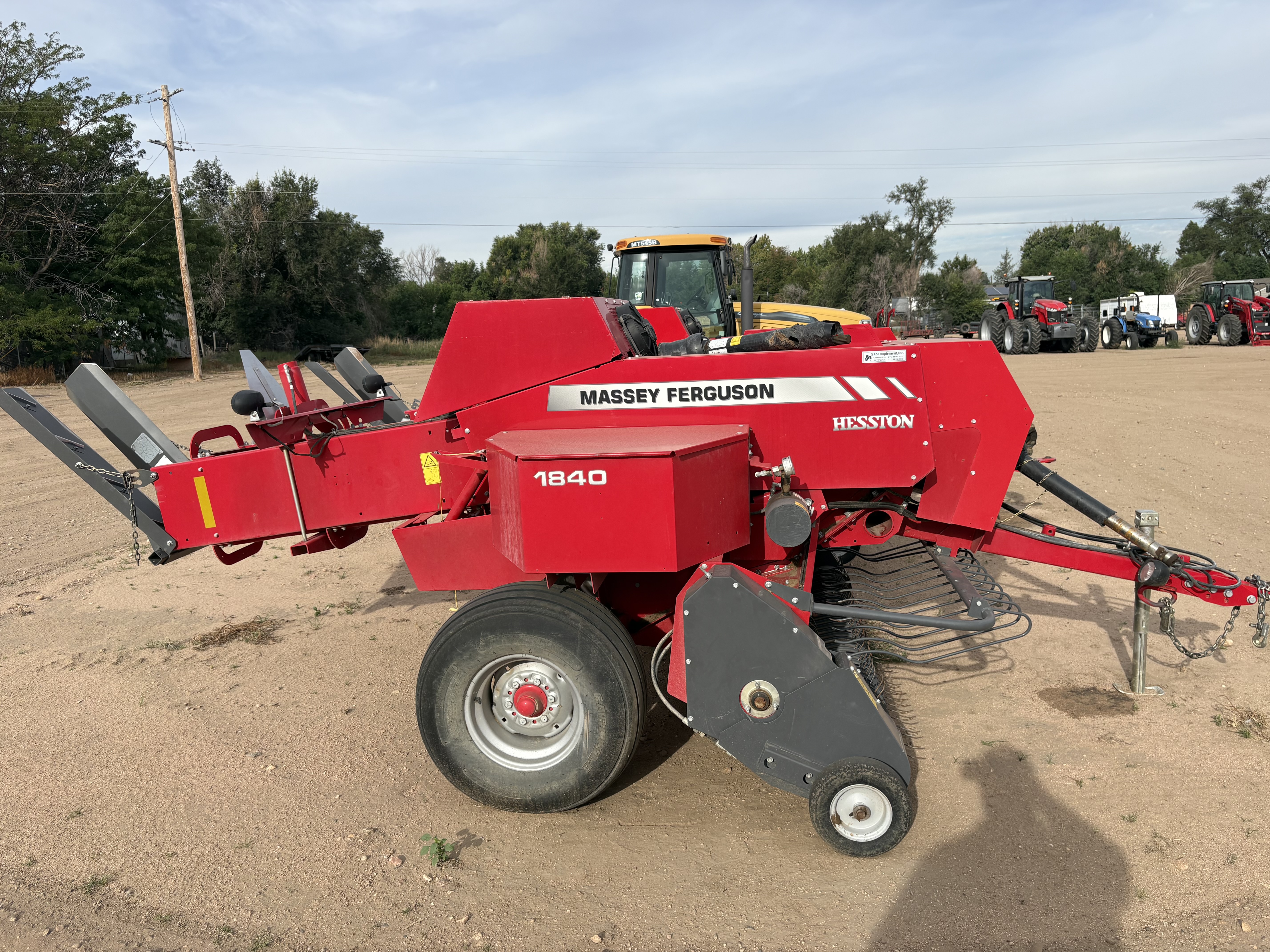 2018 Massey Ferguson MF1840 Baler/Square